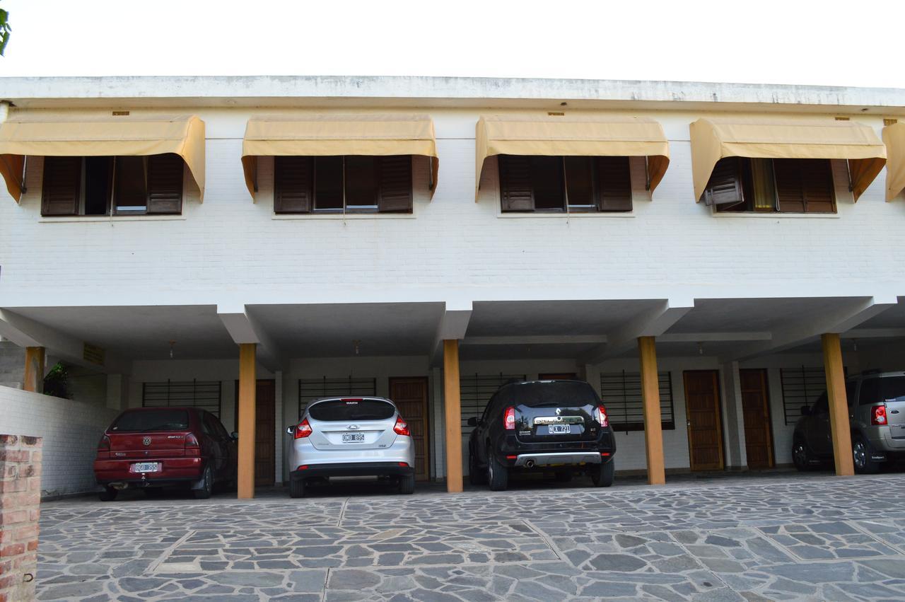 Hostería Los Sauces Mina Clavero Exterior foto